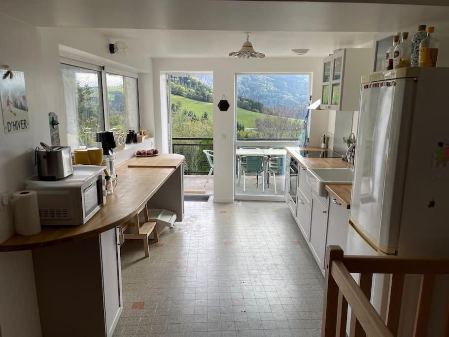 Magnifique Maison Renovee, 10Pers Rencurel Exterior foto